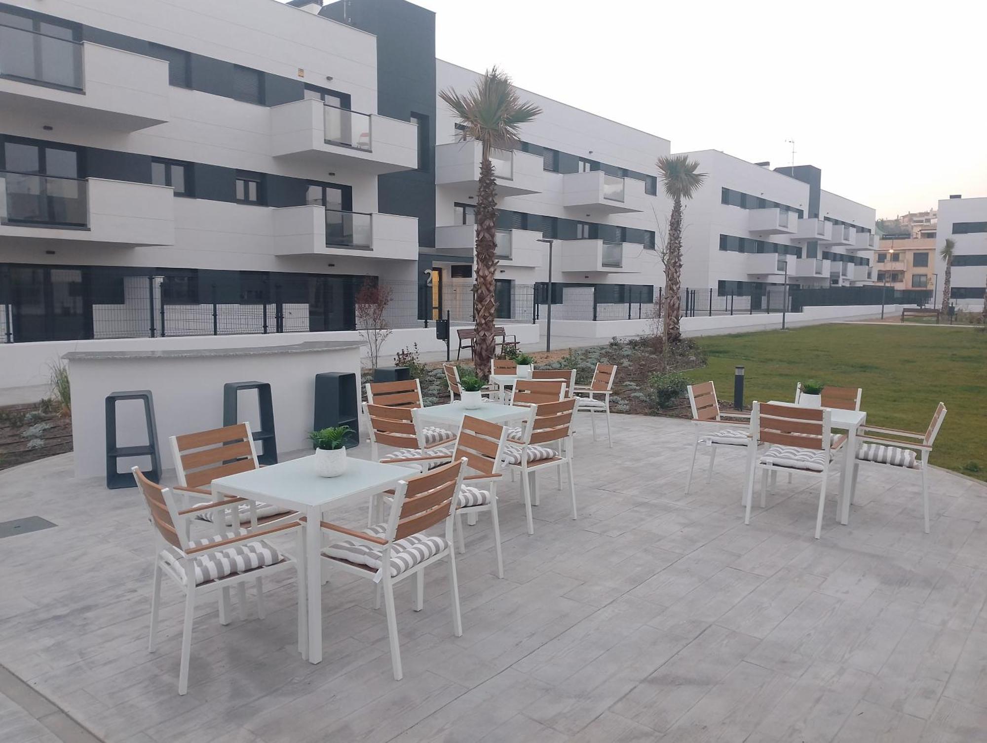Apartamento Bajo Con Jardin En Primera Linea De Playa Málaga Exterior foto